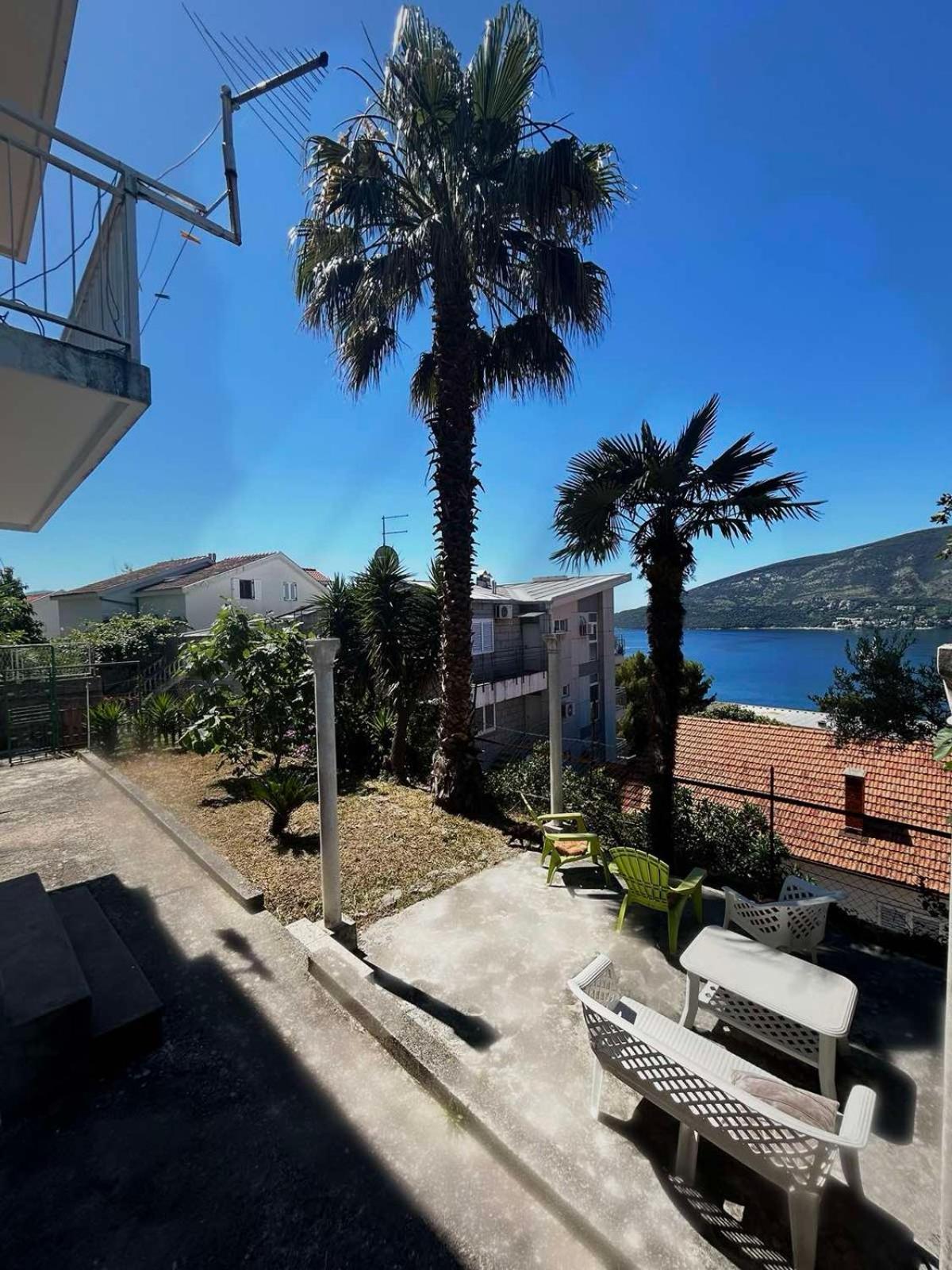 Apartments Maya Herceg Novi Exterior foto